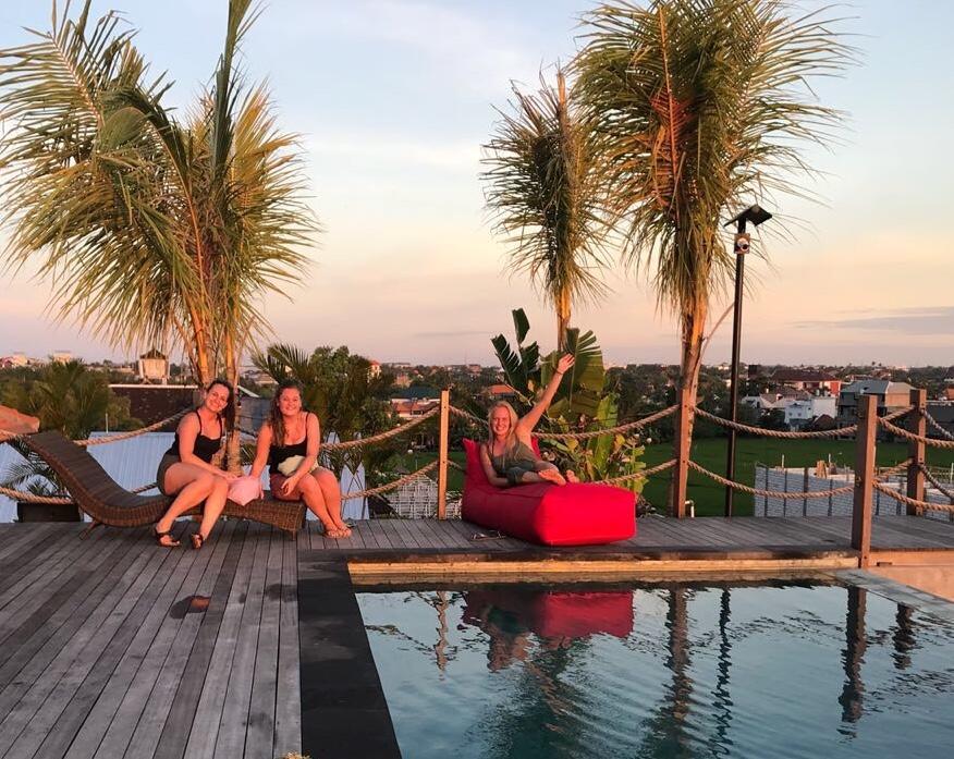 The Escape Hostel Canggu  Luaran gambar